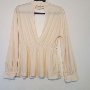 V neck long sleeve top